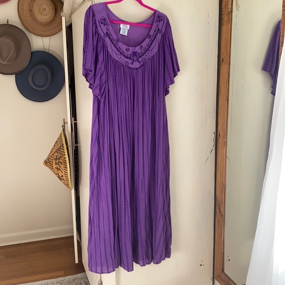 Only Necessities Maxi Vtg cotton blend dress flutter slvs 2X embroidered ethnic - Picture 3 of 9